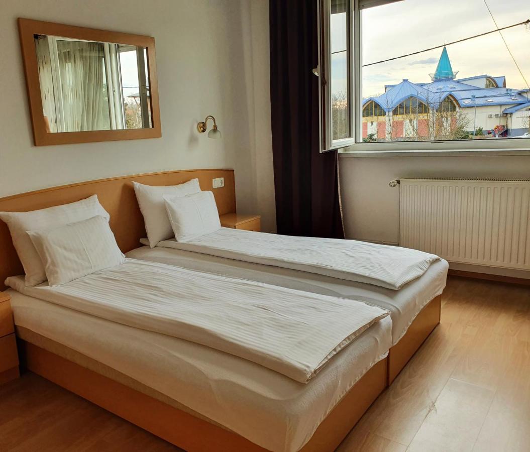 Eva Panzio Hotel Sárvár Екстериор снимка