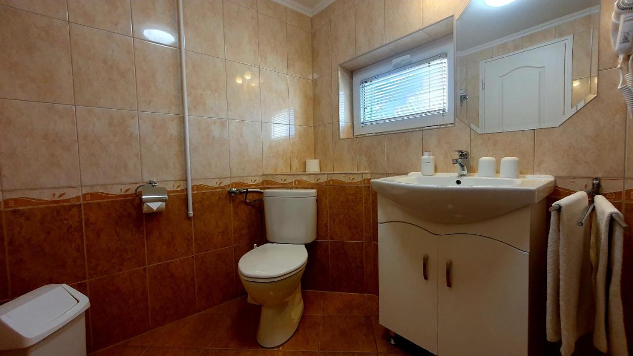Eva Panzio Hotel Sárvár Екстериор снимка
