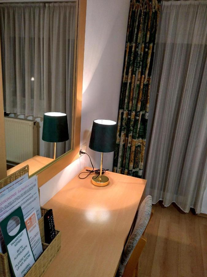 Eva Panzio Hotel Sárvár Екстериор снимка