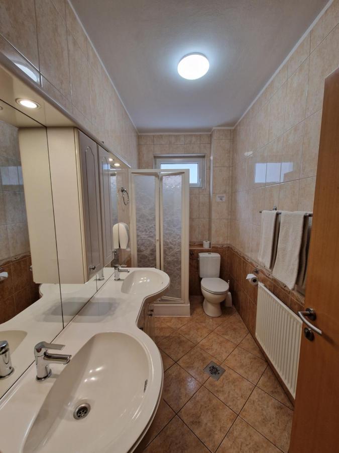 Eva Panzio Hotel Sárvár Екстериор снимка