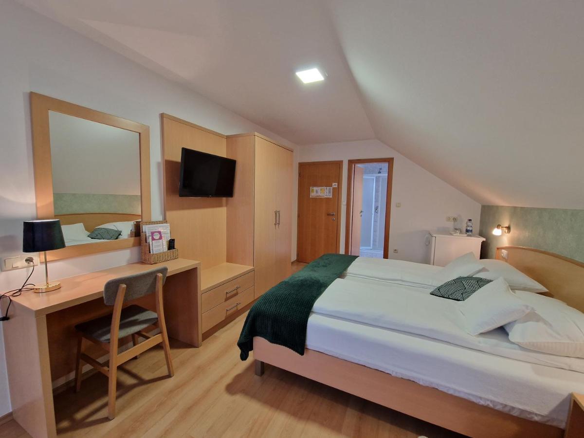Eva Panzio Hotel Sárvár Екстериор снимка